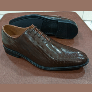 Smart & Refined Lace-Up Shoes for Men – Professional Look